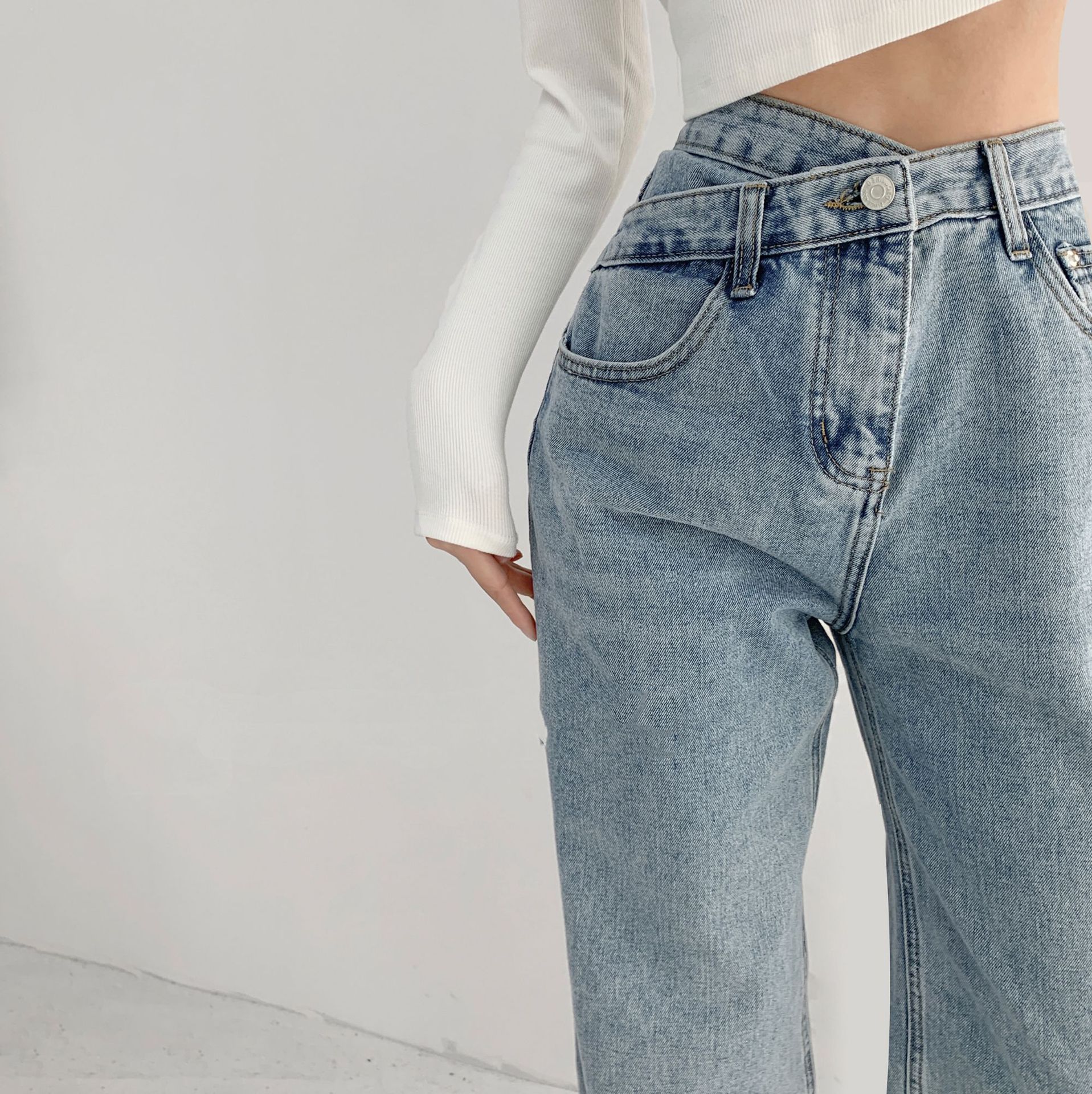 复古泫雅风高腰设计感交叉腰头牛仔裤女显瘦直筒长裤垂感拖地裤潮