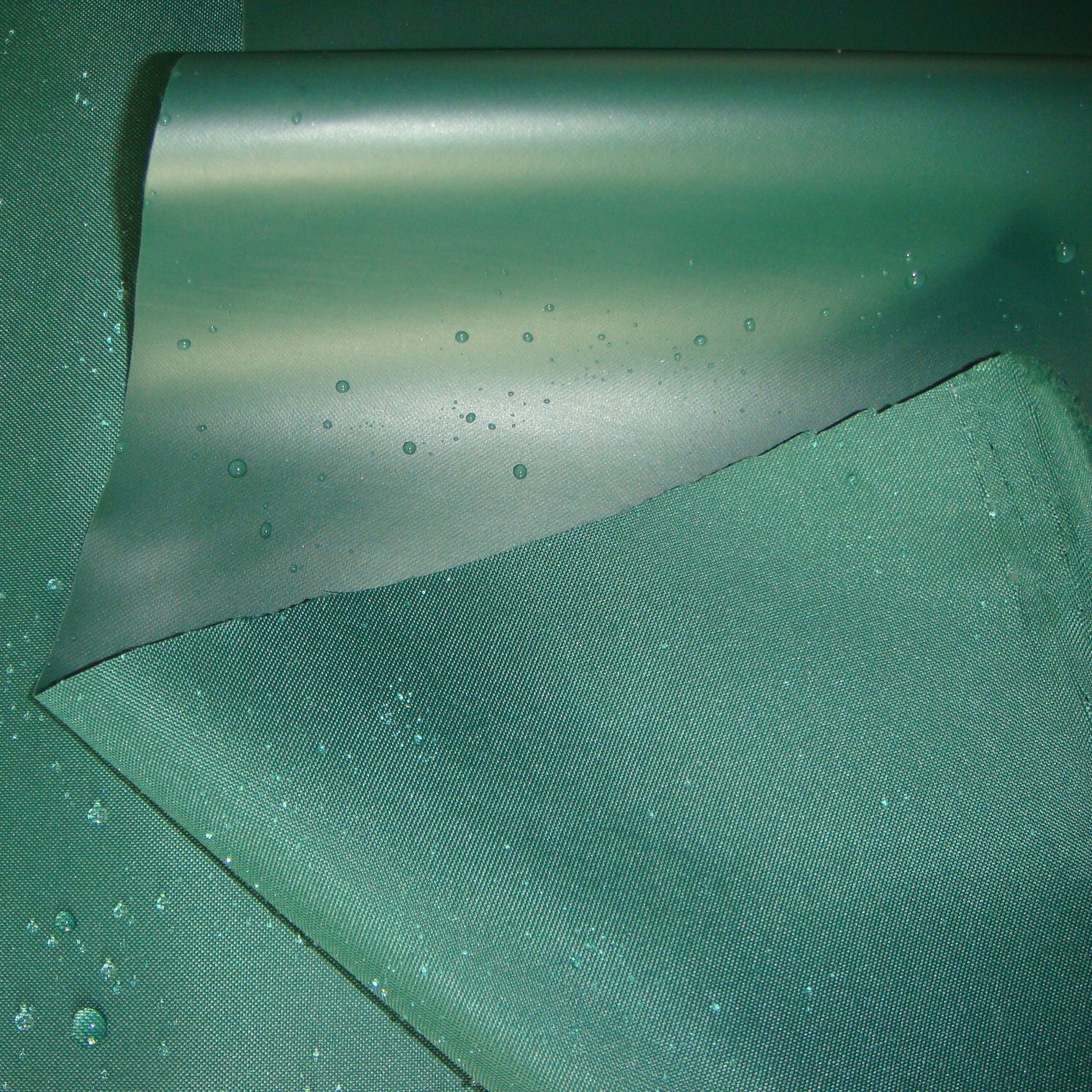 300dpvc 加密加厚防水牛津布 色牢度400时 无沙眼 不起白痕车篷布