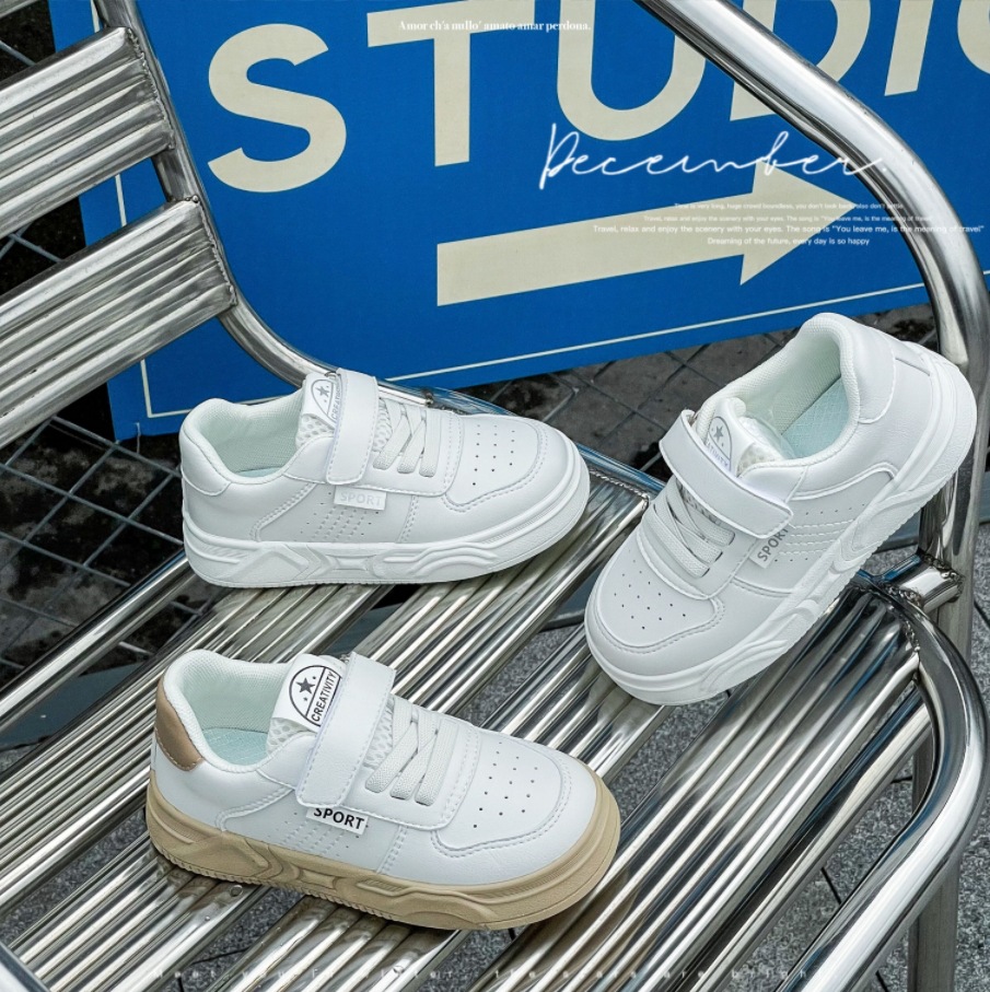 童鞋儿童小白鞋2023春秋新款男童女童运动鞋白色透气批发 防水板