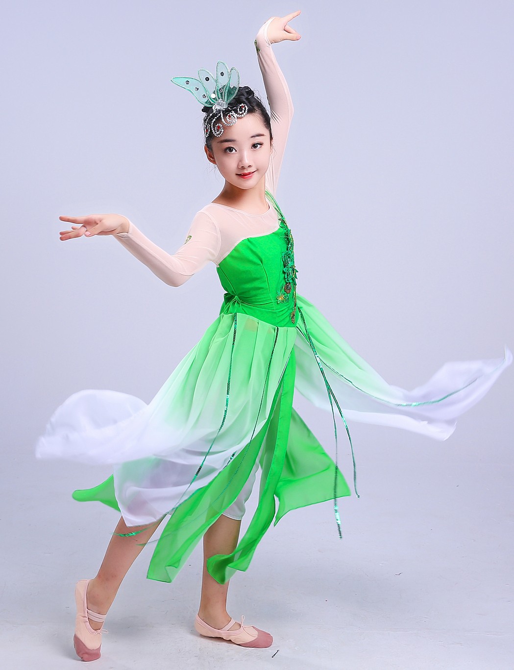 儿童古典舞演出服女童飘逸中国风民族少儿扇子舞幼儿舞蹈表演服装