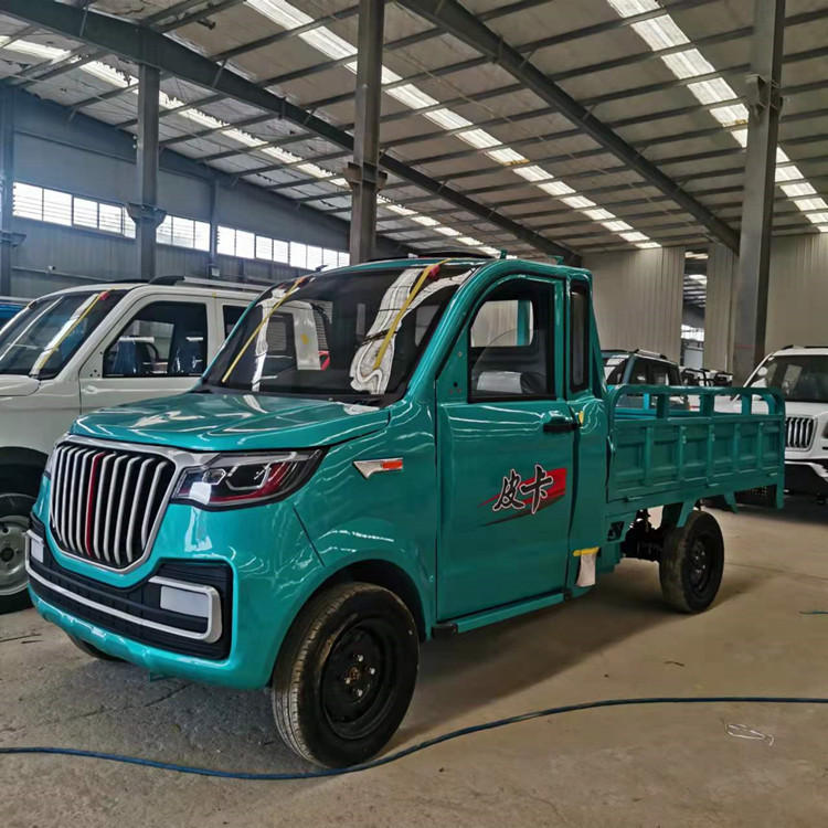 加长单排皮卡山区爬坡王油电两用老年拉货电动四轮车新能源皮卡