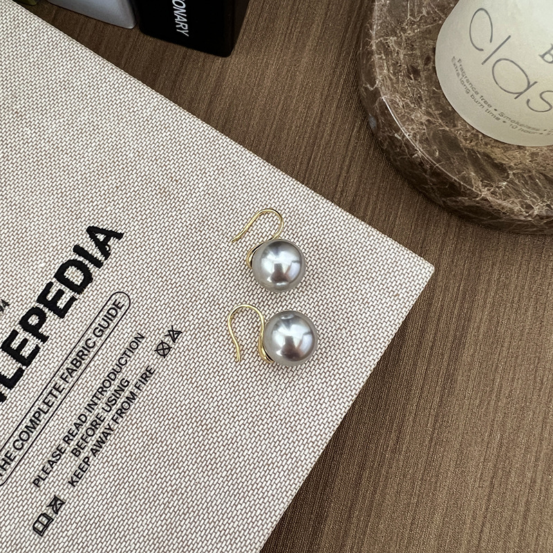 Classic Must-Enter GenOptics Aura Essence Imported Gray Pearl Earrings Really Many Hemp High Heels Pearl Strong Light Earrings Temperament Fashion
