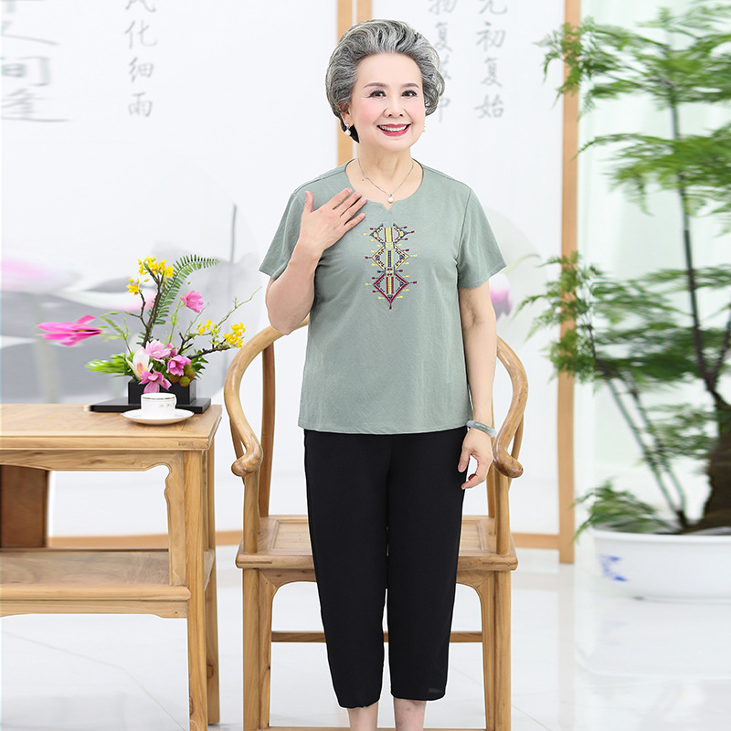 夏季中老年奶奶装中国结刺绣圆领短袖t恤休闲裤老年人家居服套装