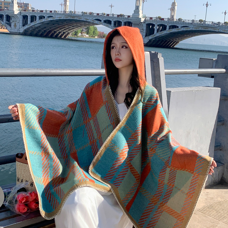 Retro Artistic Hooded Shawl Autumn and Winter New Ethnic Style Thickened Cape Yunnan Dali Travel Photography Outerwear