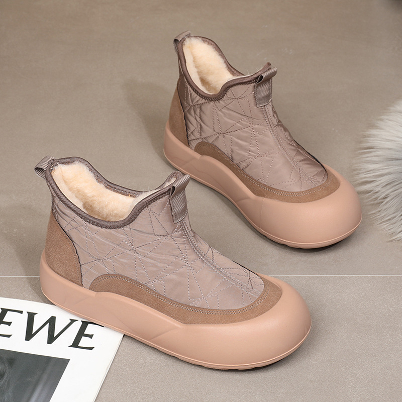 thick wool snow boots 2024 winter new fashion all-matching cotton boots slip-on non-slip waterproof women‘s cotton shoes