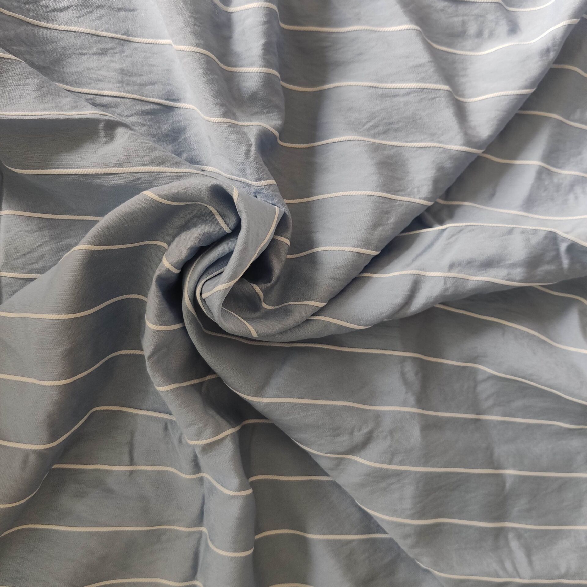 锦纶单丝人棉布衬衫面料女士夏装面料