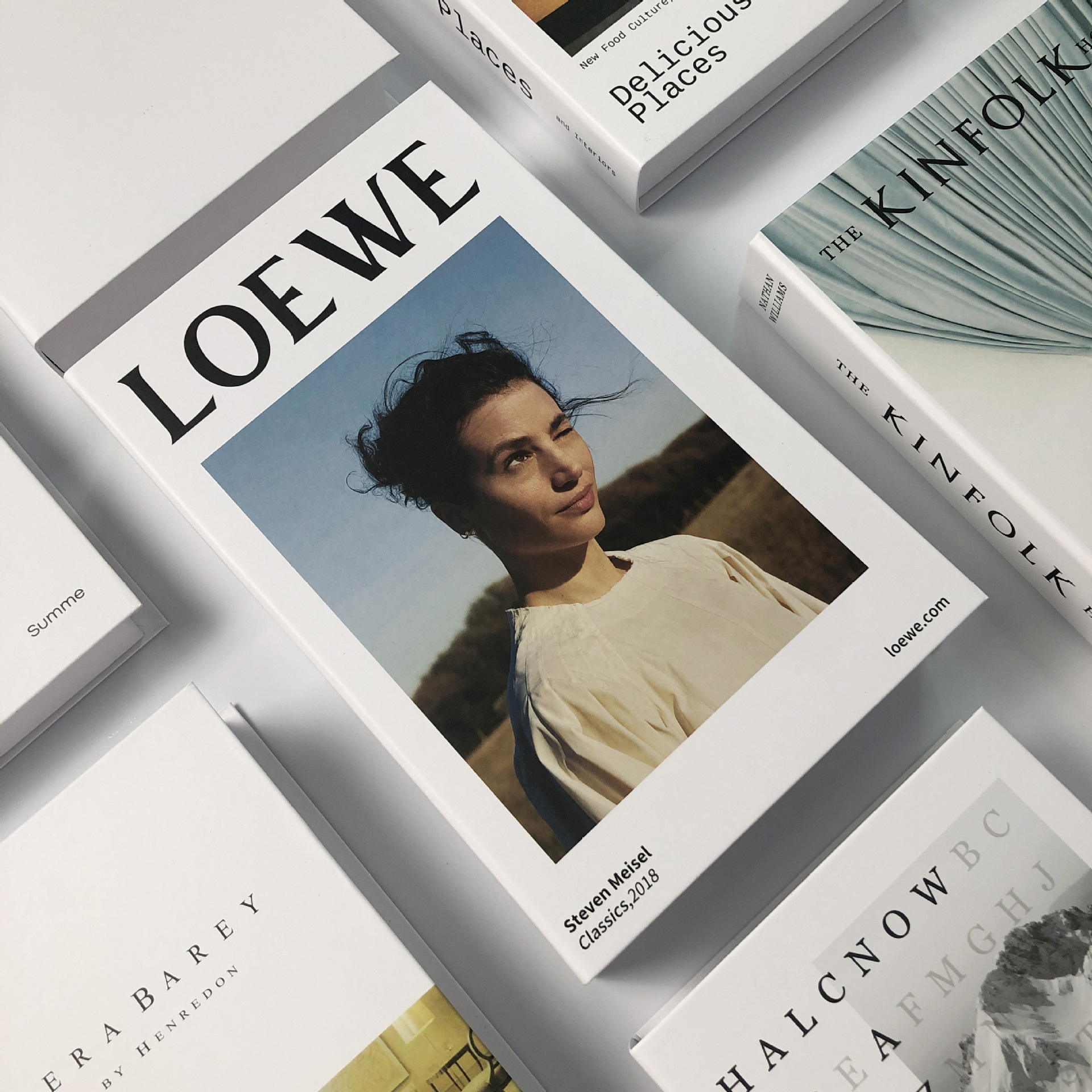 简约现代ins风假书摆件仿真书籍客厅办公室网咖软装饰品摆设厂家