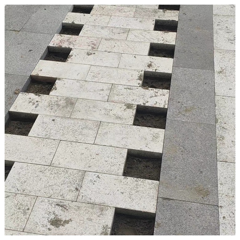 马蹄石小方块可用 广场地铺 深灰麻自然面弹石花岗岩石材 矿山