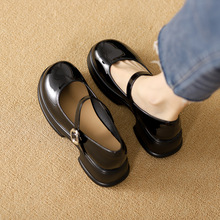 玛丽珍女鞋2024年新款厚底内增高小皮鞋黑色浅口粗跟漆皮小码单鞋