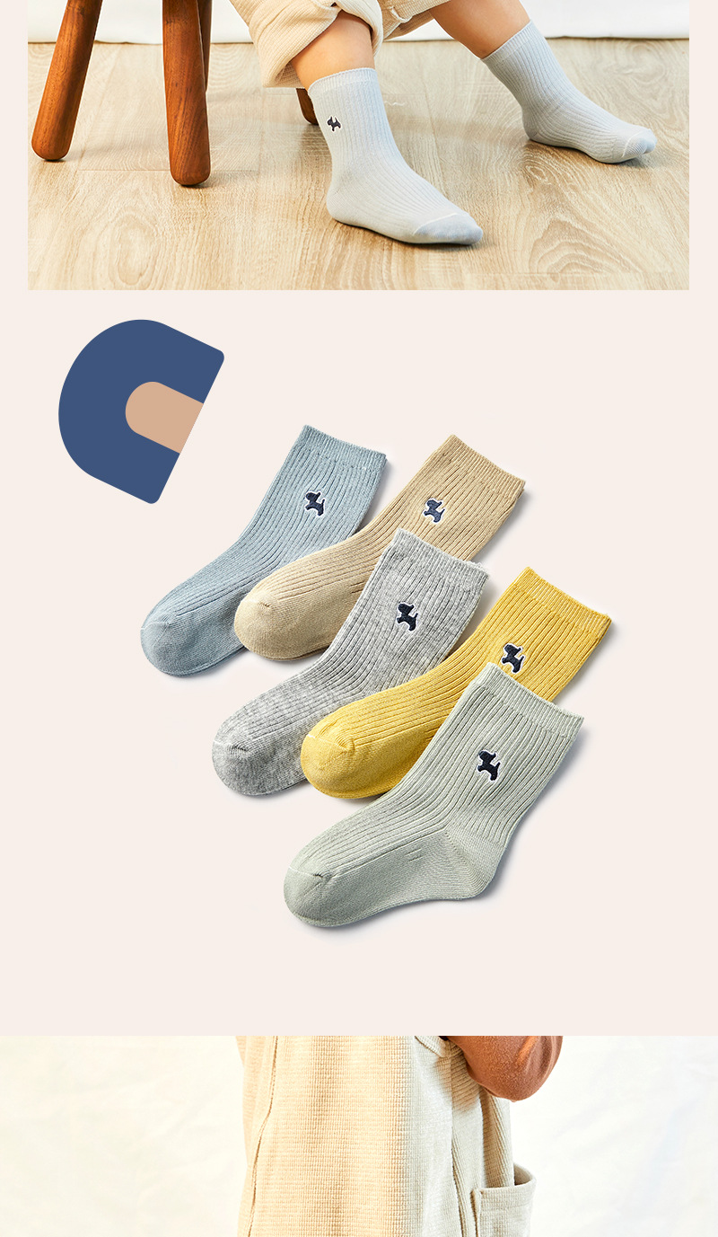 七巧板儿童袜子批发秋冬新款纯色刺绣儿童袜子宝宝男童女童中筒袜