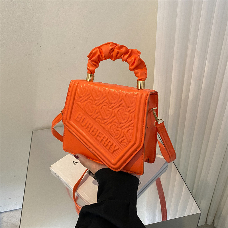 Small Solid Color Square Bag 2022 New Korean Style Fashionable Simple Messenger Bag Casual Indentation Western Style Pleated Handbag