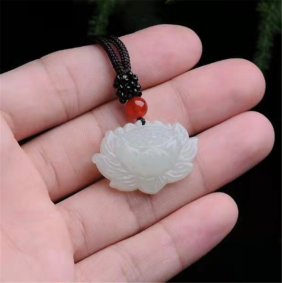 厂家批发 阿富汗玉挂件 白莲花玉吊坠 玉石项坠 玉器工艺品
