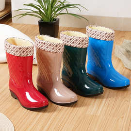时尚雨鞋女士中筒保暖雨靴防滑女式水鞋高筒胶鞋成人加绒水靴优惠