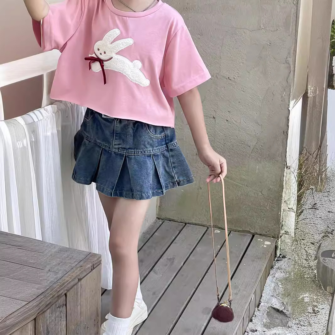 瑜瑜公主 女童夏季韩版刺绣毛绒兔子短款上衣 宝宝甜辣短袖T恤