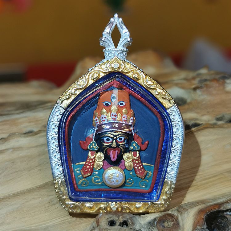 西藏矿物质彩绘擦擦佛像嘎乌盒吊坠本命佛扎基拉姆随身唐卡小佛像