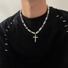反光珍珠拼接十字架小众设计锁骨链钛钢项链男欧美嘻哈风女毛衣链