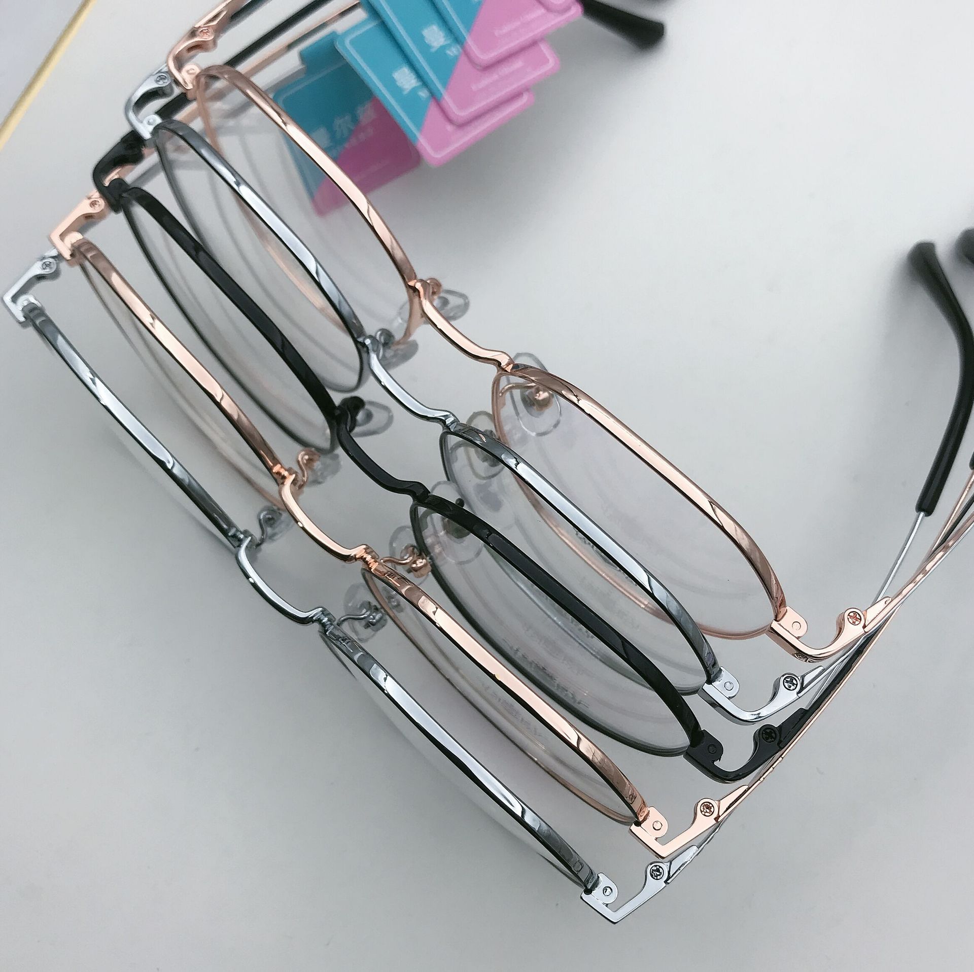 高品质宽边复古钛架眼镜架暴龙款眼镜框精工纯钛镜架帕莎蔡司镜片