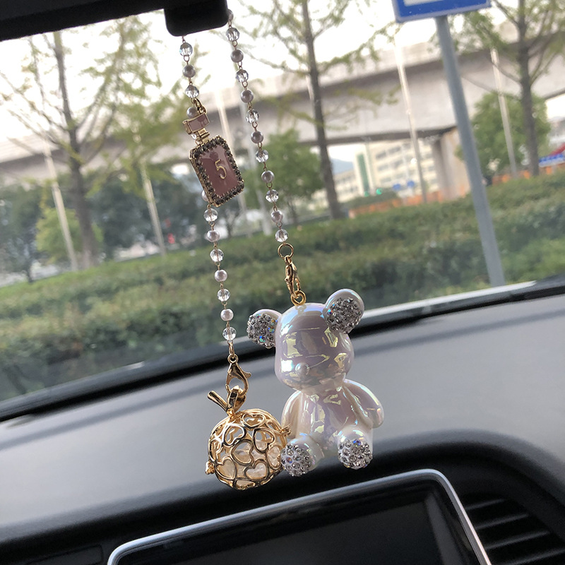 New Girls Automobile Hanging Ornament Car Aromatherapy Pendant Cartoon Aromatherapy Decoration Deodorant Aromatherapy Gift Box Wholesale