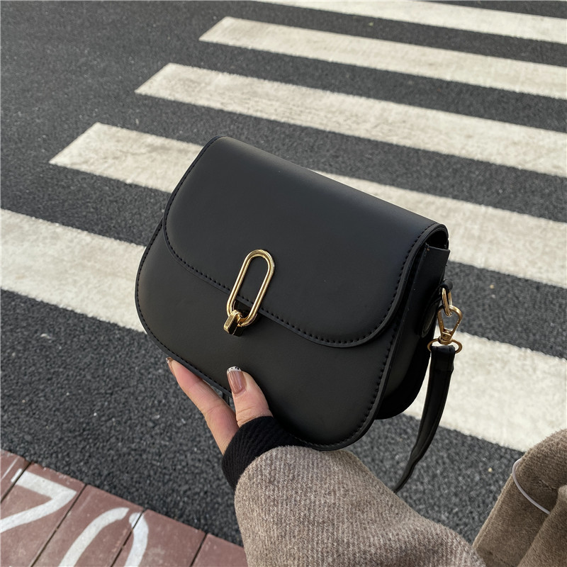 Fashion Design Simple Small Square Bag Twist Lock Shoulder Bag 2021 New Bags Women's Ins Popular Messenger Bag