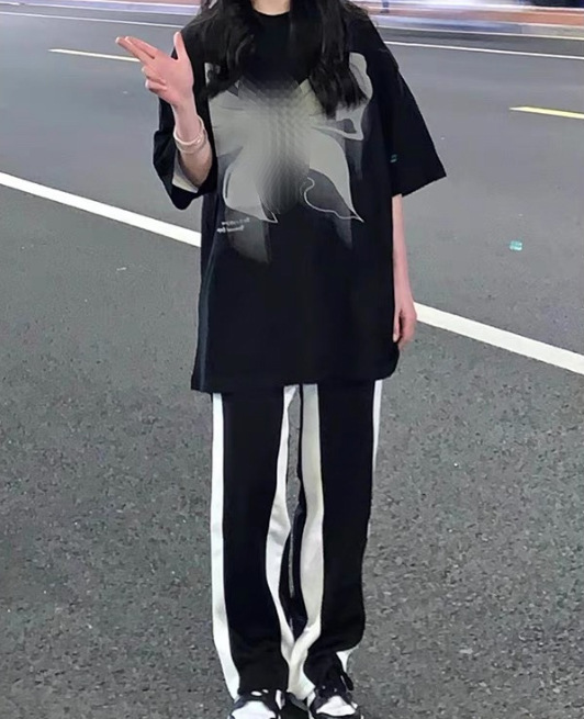 夏季暗黑系酷酷女孩穿搭气质减龄可盐可甜洋气炸街休闲裤两件套装
