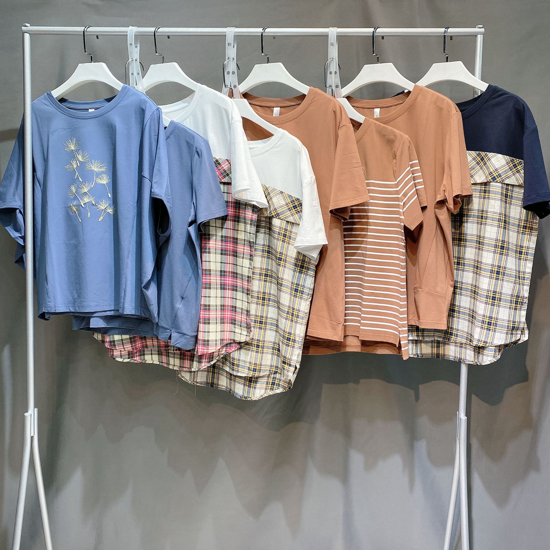 雅可t恤22年夏新款折扣女装批发专柜撤柜库存女装实体电商直播