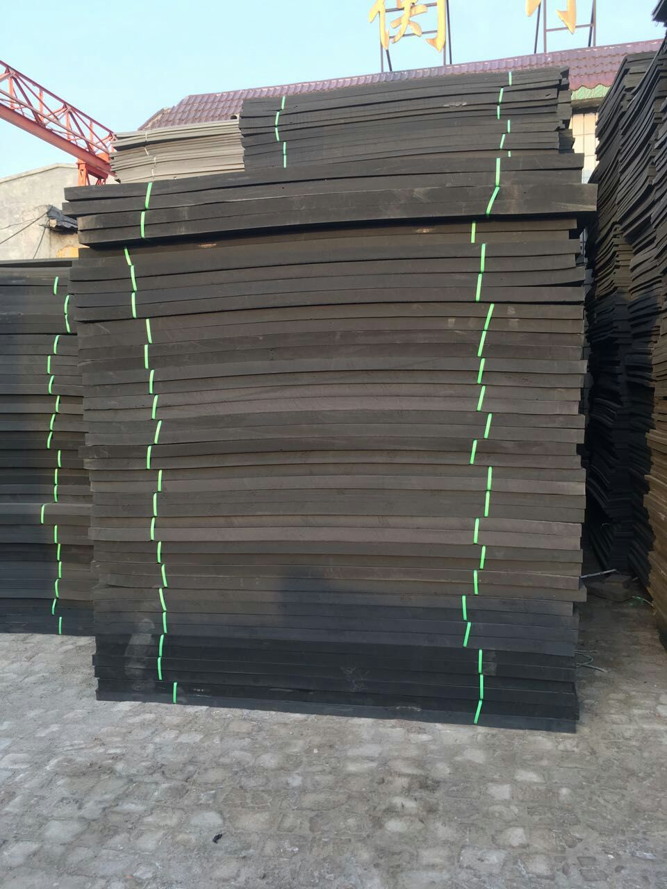 厂家直供聚乙烯闭孔泡沫板高密度聚乙烯pe泡沫板保温板规格齐全