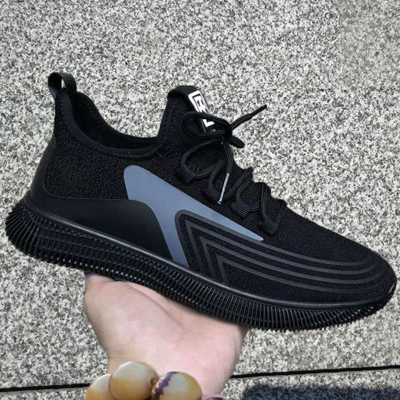 Factory Wholesale Summer New Men's Shoes Sports Casual Shoes Breathable Running Shoes Men's Cloth Shoes One Piece Dropshipping