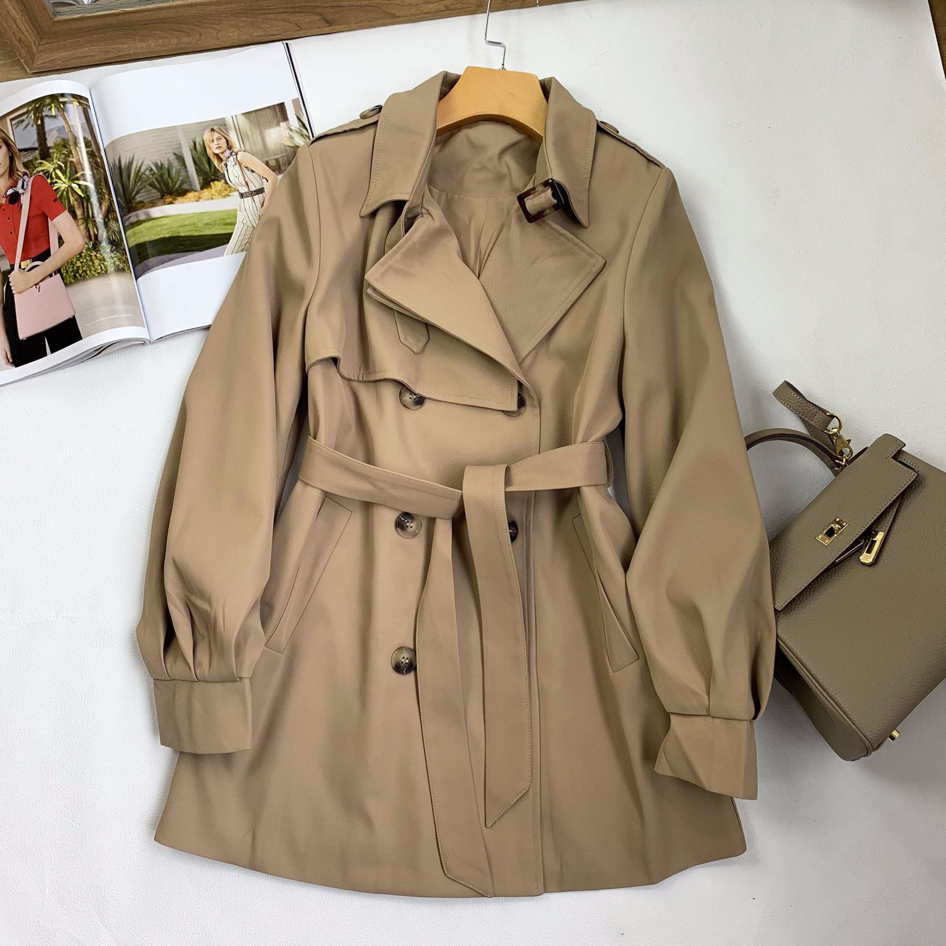 老客bi入 英伦风经典双排扣气质大翻领抗皱风衣外套女