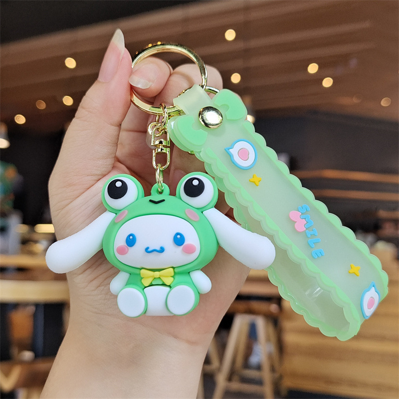 Sanrio Cartoon Keychain Cute Animal Big Ear Dog Doll Girl Bag Pendant Car Key Chain Wholesale