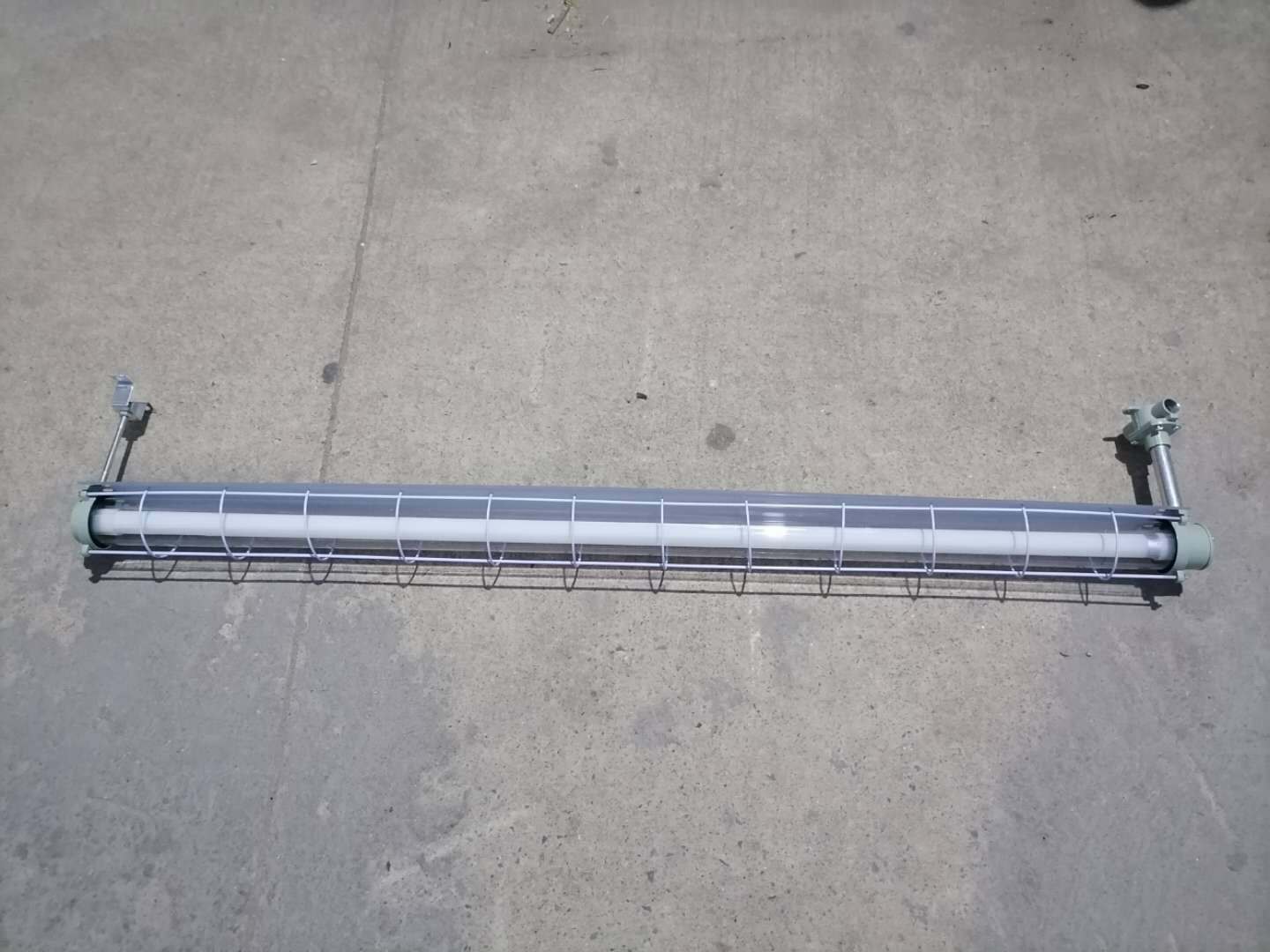 2米单管防爆灯管 防爆日光灯管 led单支防爆灯管 隔爆型防爆灯