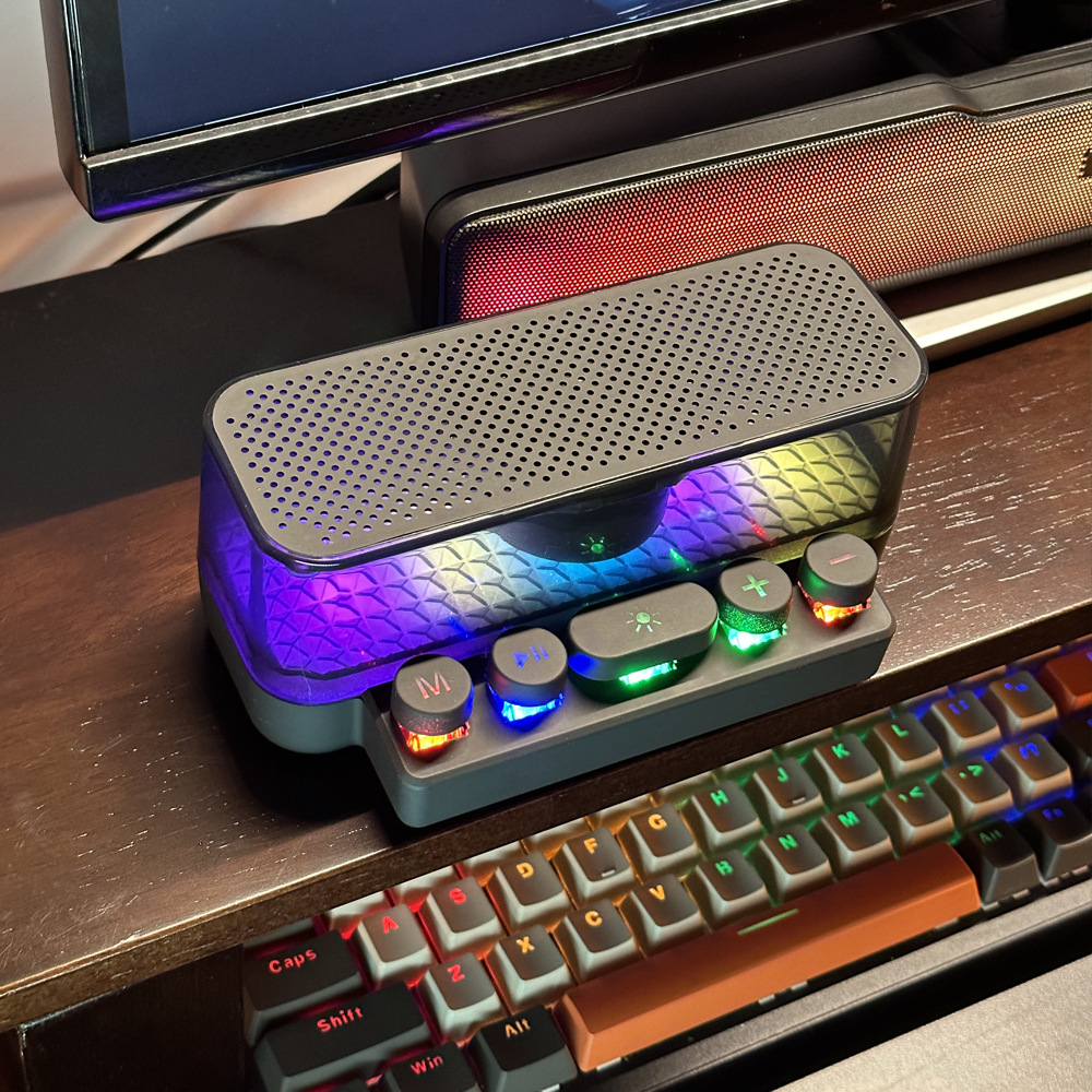 Colorful Keyboard Bluetooth Speaker Subwoofer Table Decoration Night Light Trendy Cool E-Commerce Cross-Border New Speaker Audio