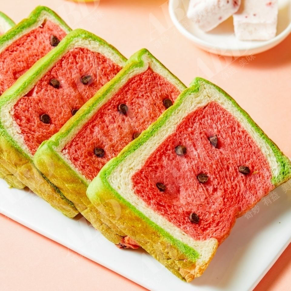 西瓜吐司面包西瓜面包西瓜味吐司甜品网红小吃夹心吐司面包早餐