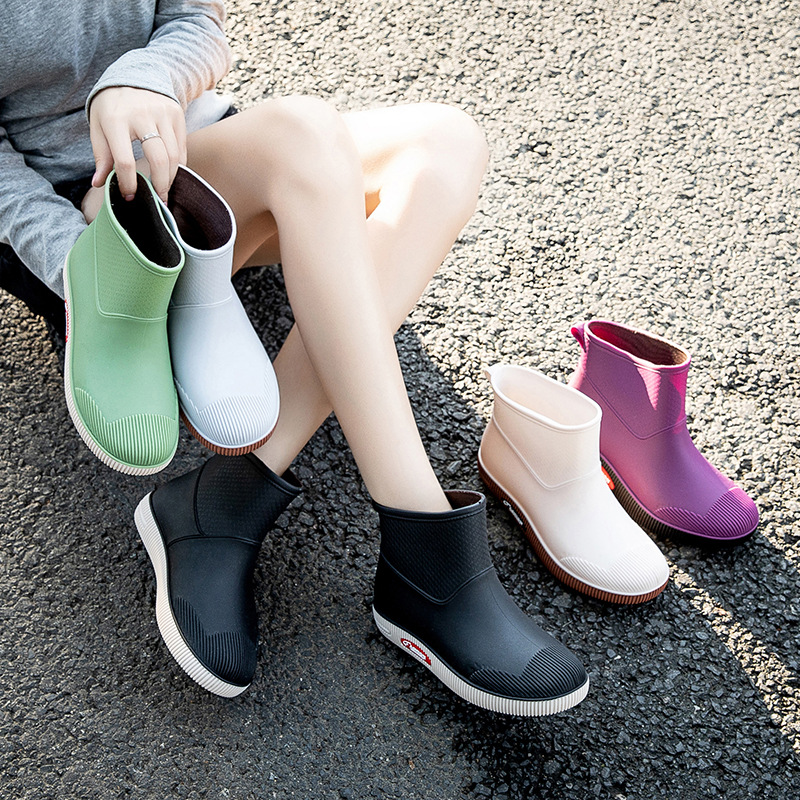 Spring and Autumn Korean Casual Fashion Women's Rain Boots Outer Wear Warm Work Kitchen Women's Low Tube Rain Shoes