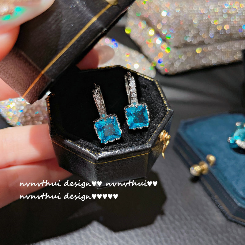 Bright Luminous Aquamarine Ear Clip 18K Gold Plating Colored Gems Eardrops Amethyst Zircon Swiss Blue Full Diamond Ear Ring