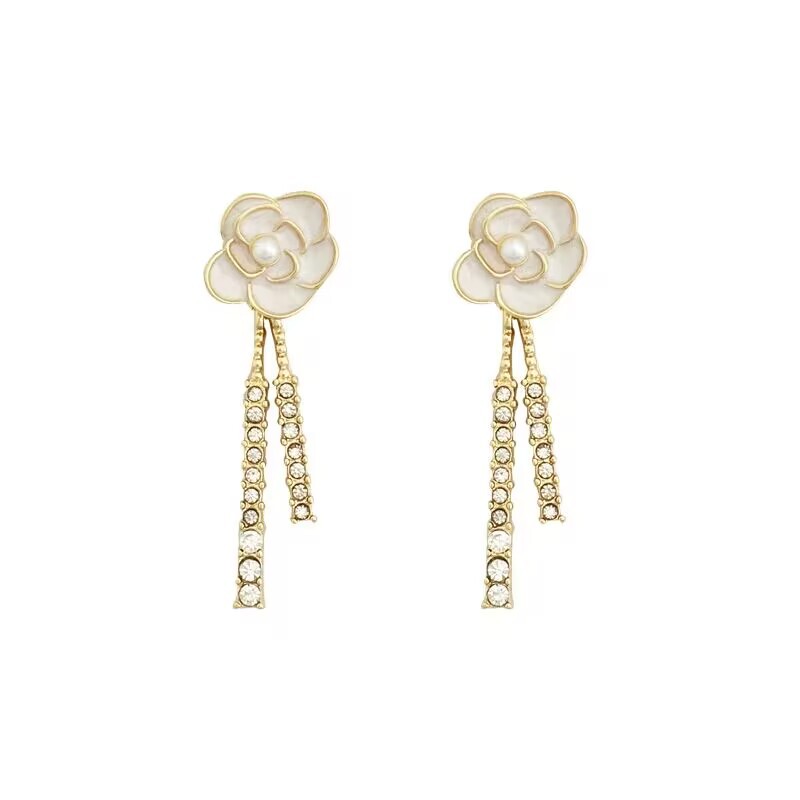 S925 Silver Needle Fragrant Pearl Asymmetric Natural Style Earrings Female Personality Temperament All-Match Simple Lovely Earrings
