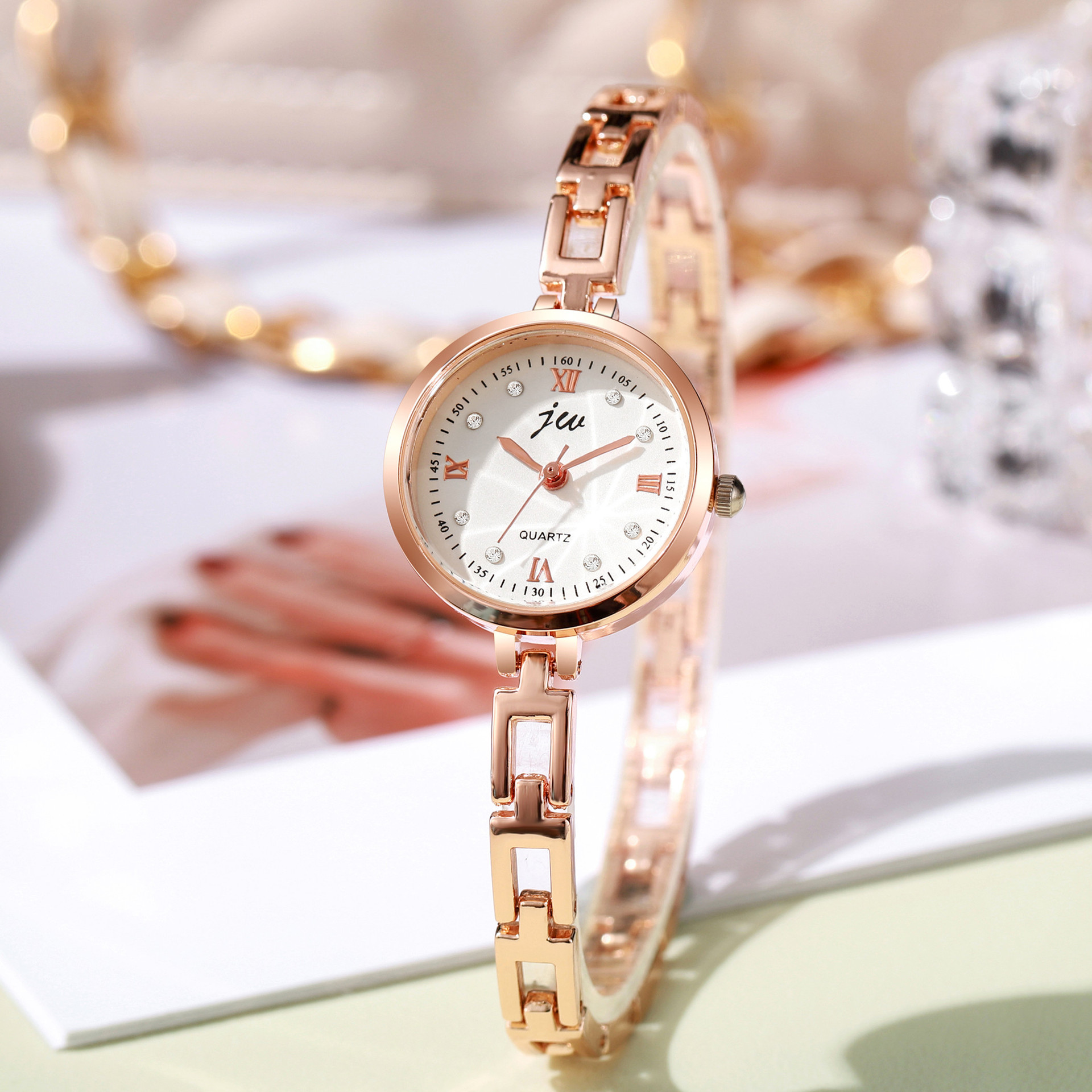 正品牌时尚韩版女士高级感学生女士手表女款小众百搭