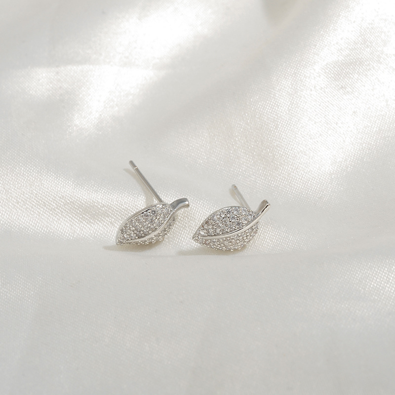 Sterling Silver Needle Zircon Full Diamond Leaf-Shapepd Stud Earrings Female Niche Design Graceful Earrings Simple Student All-Match Earrings