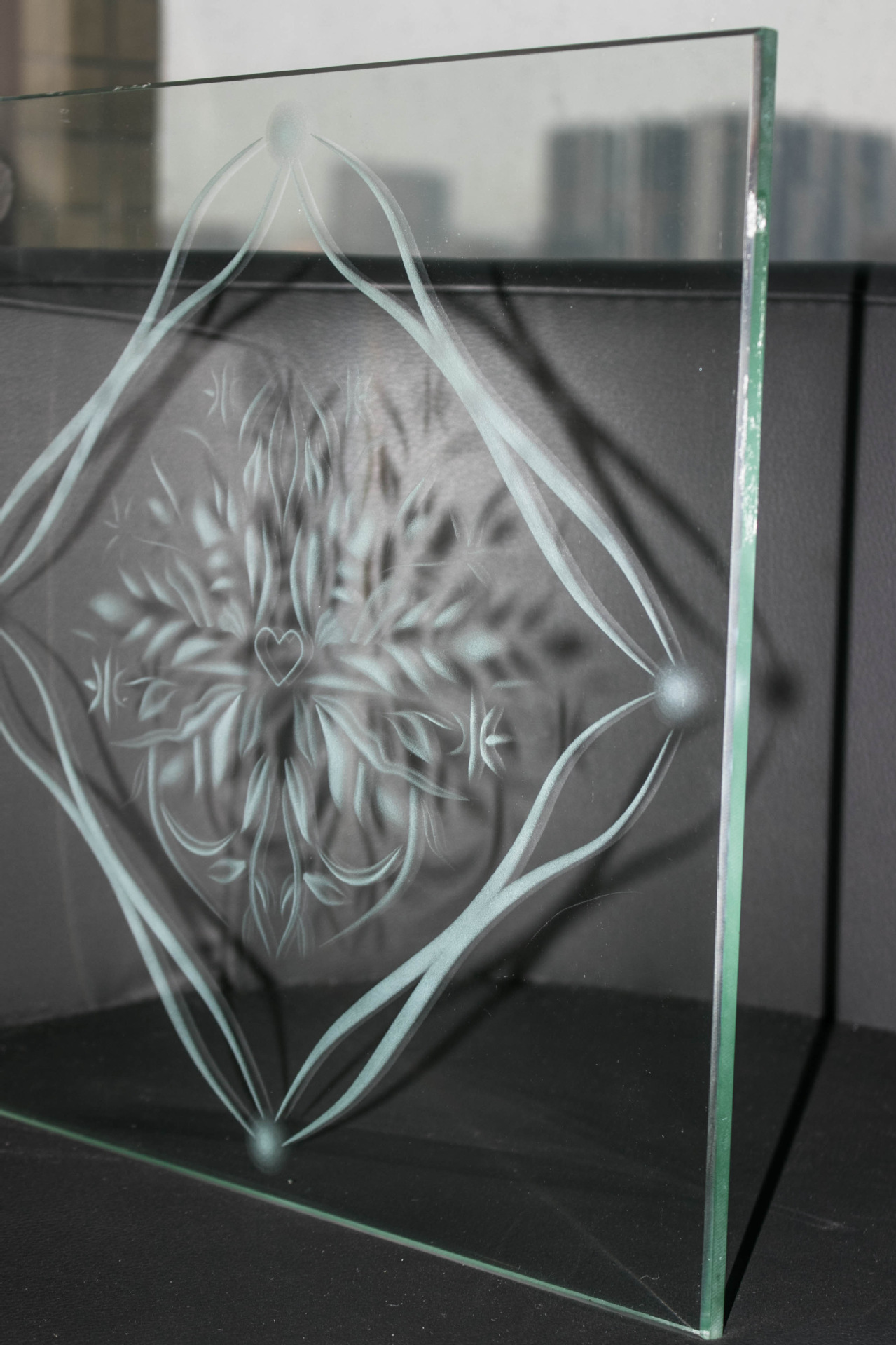 广州嘉颢 制作 3d内雕玻璃激光内雕玻璃 七彩变幻艺术钢化玻璃