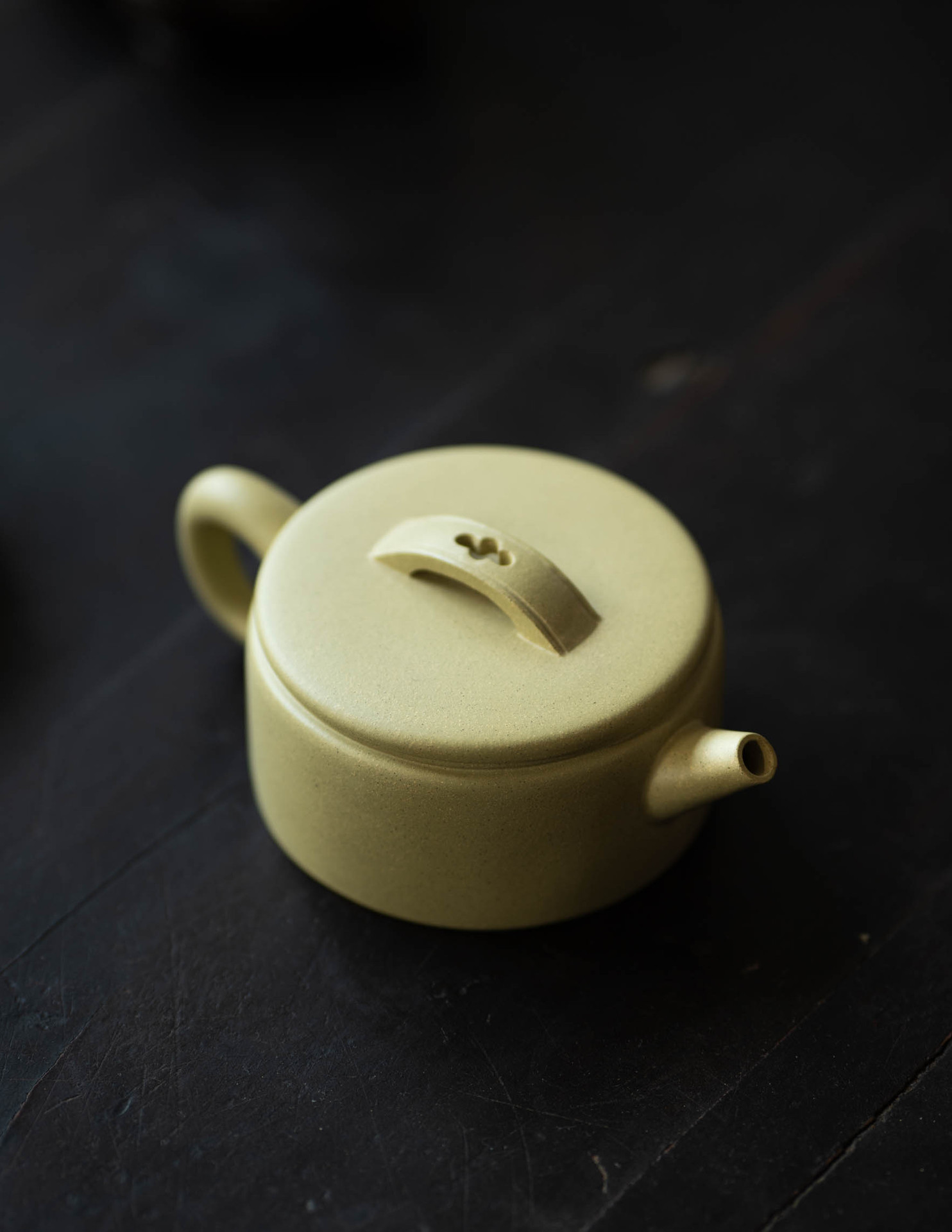 宜兴紫砂壶泡茶壶小容量茶壶本山绿泥家用功夫茶具扁汉瓦壶190cc