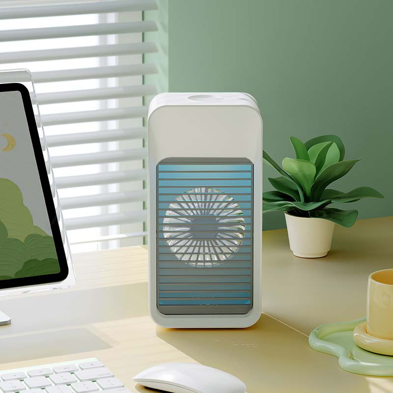 2024新款usb充电桌面喷雾风扇带氛围灯家用卧室床头柜迷你空调扇