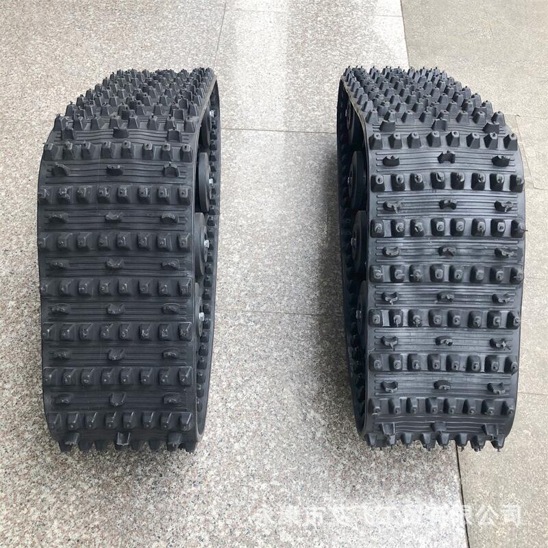 新款沙滩车履带雪地防滑轮胎越野车改装户外攀爬三角大公牛沙滩车