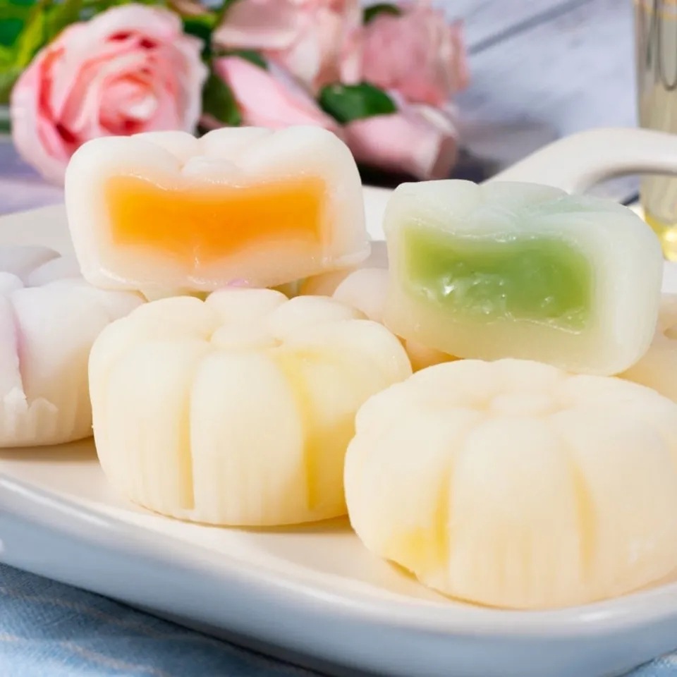 中秋节冰皮月饼流心爆浆糕点芒果草莓味水果小月饼网红点心小零食