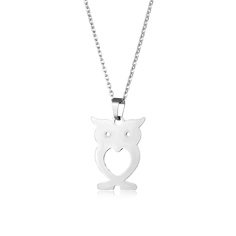New Fashion Stainless Steel Owl Necklace Clavicle Chain European and American Student Mori Style Titanium Steel Necklace Female Pendant