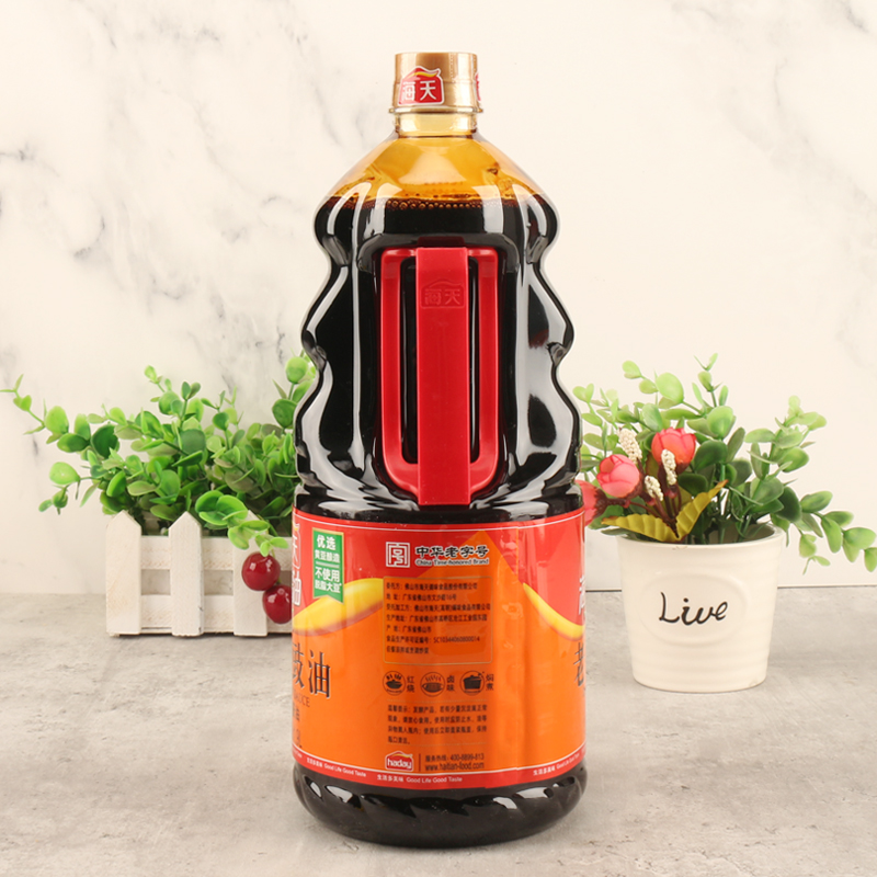 海天老抽豉油1.9l餐饮实惠大桶装红烧卤味焖煮炒菜火锅酿造酱油
