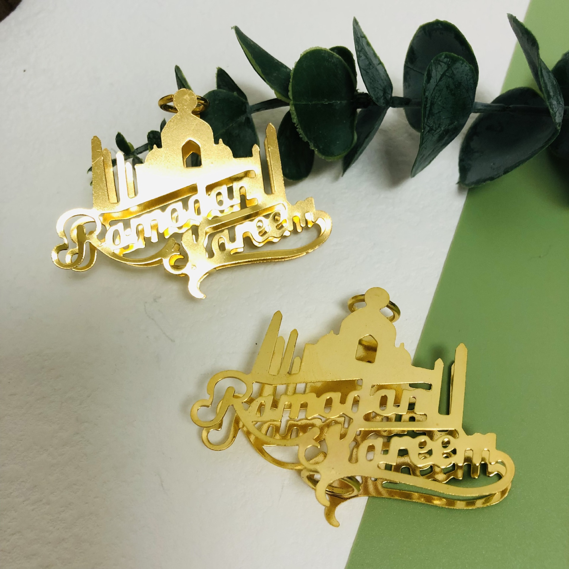 跨境新款铁艺灯串led灯工艺品家居装饰创意镂空字母铁艺配件-阿里巴巴