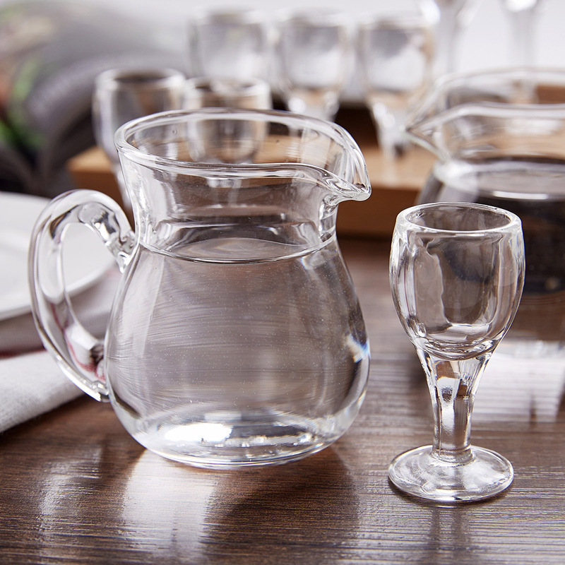 家用玻璃分酒器白酒高脚杯饭店白酒壶醒酒器小酒杯一口杯酒具套装