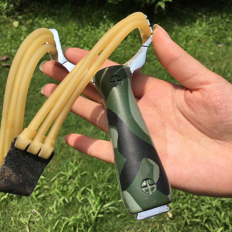 迷彩野狼户外弹弓三卡乳胶管皮筋锌合金木纹射击捕鱼卡球弹弓