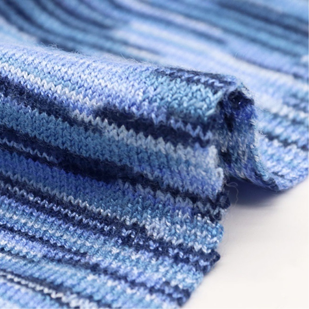 厂家供应30支丝光棉 100%粘胶 秋冬针织纱线 打底衫毛线现货供应