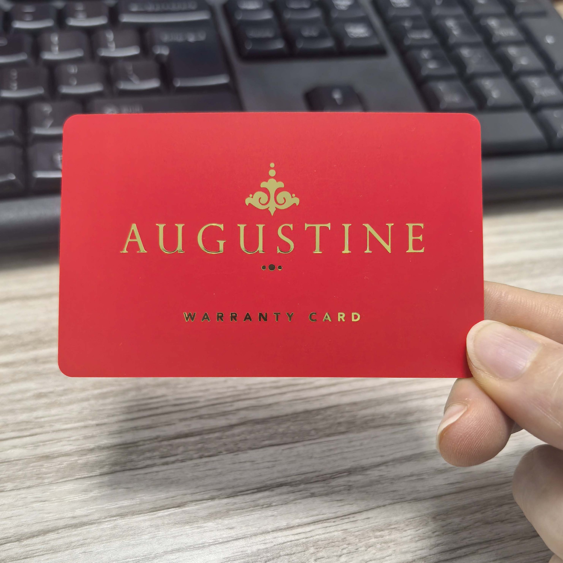 源头工厂制作电脑耳机眼镜保修卡塑料质保卡奢侈品包包墨镜保修咭￥0