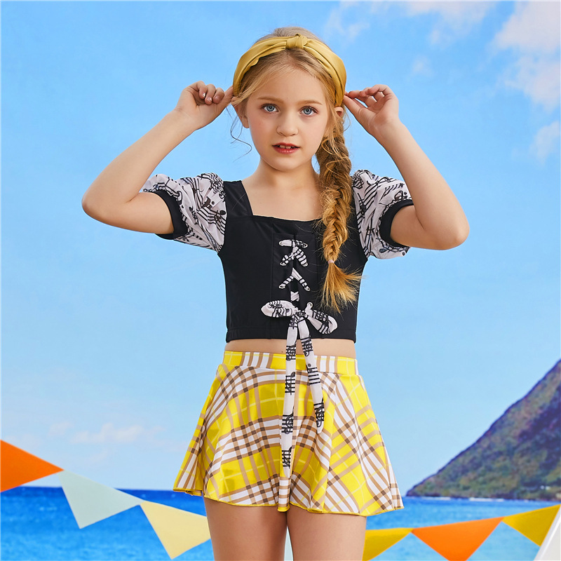 儿童泳装女孩学生公主温泉比基尼套装新款儿童泳衣连体平角短袖女孩